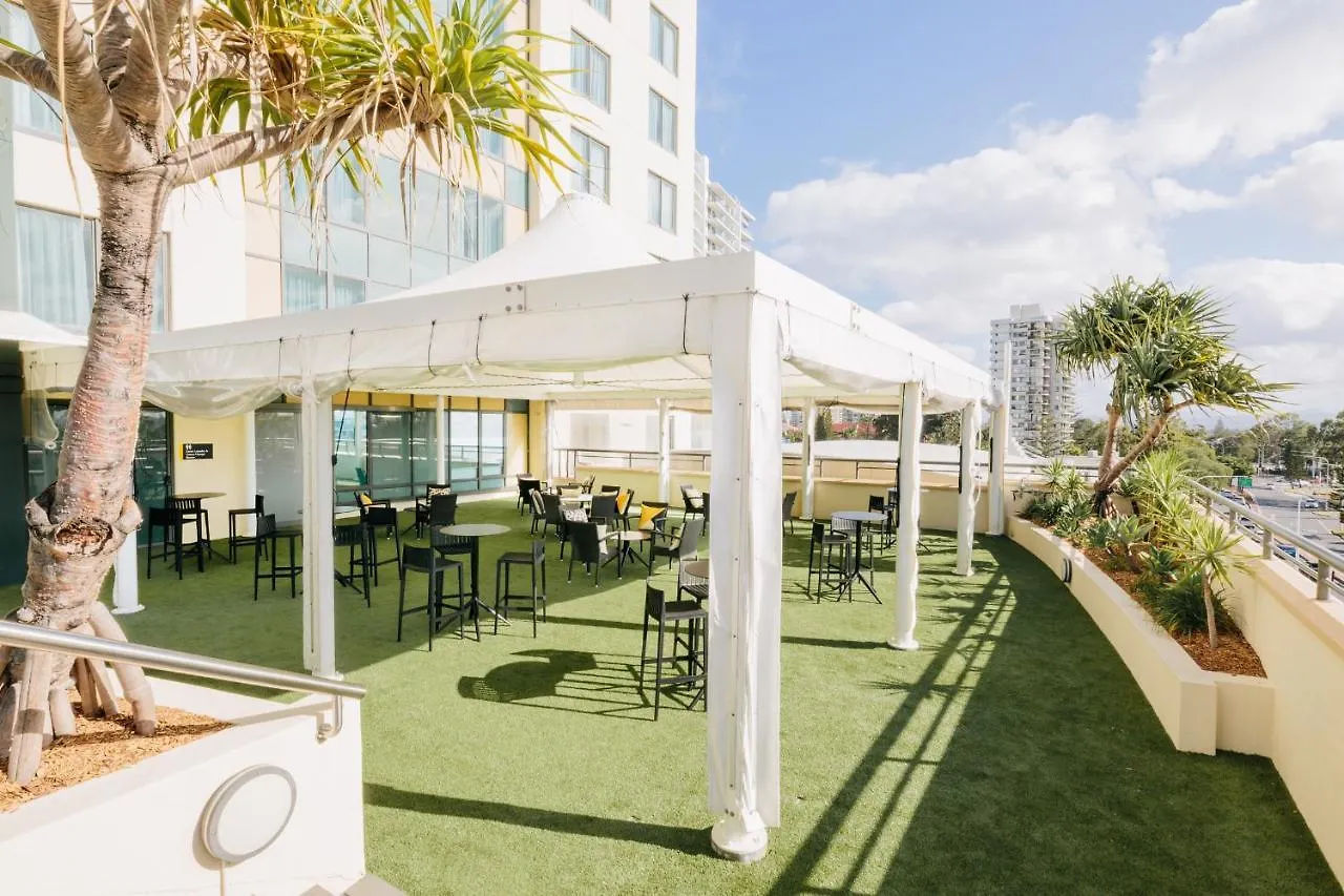 Voco Gold Coast By Ihg Hotel