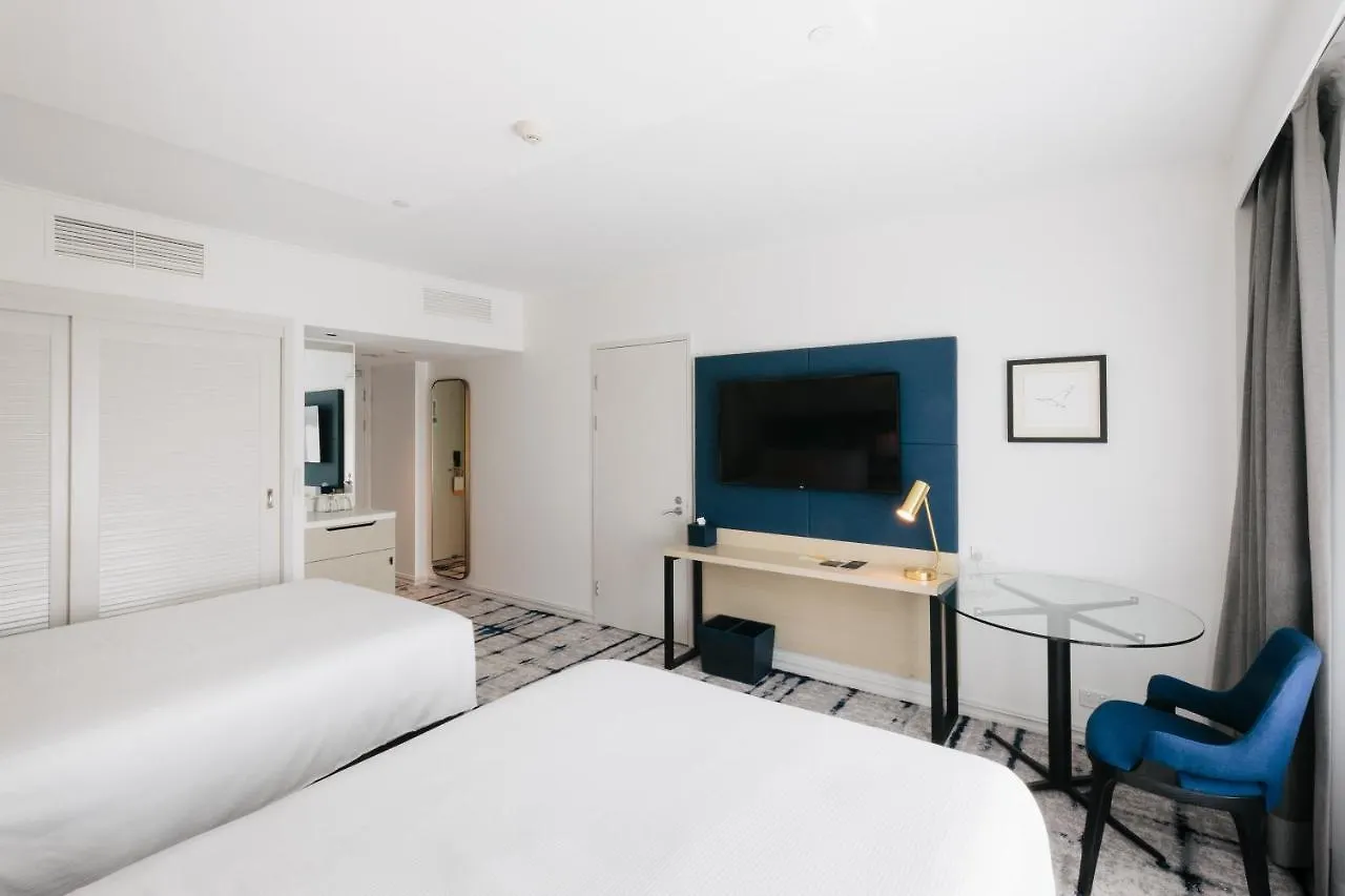 Voco Gold Coast By Ihg Hotel
