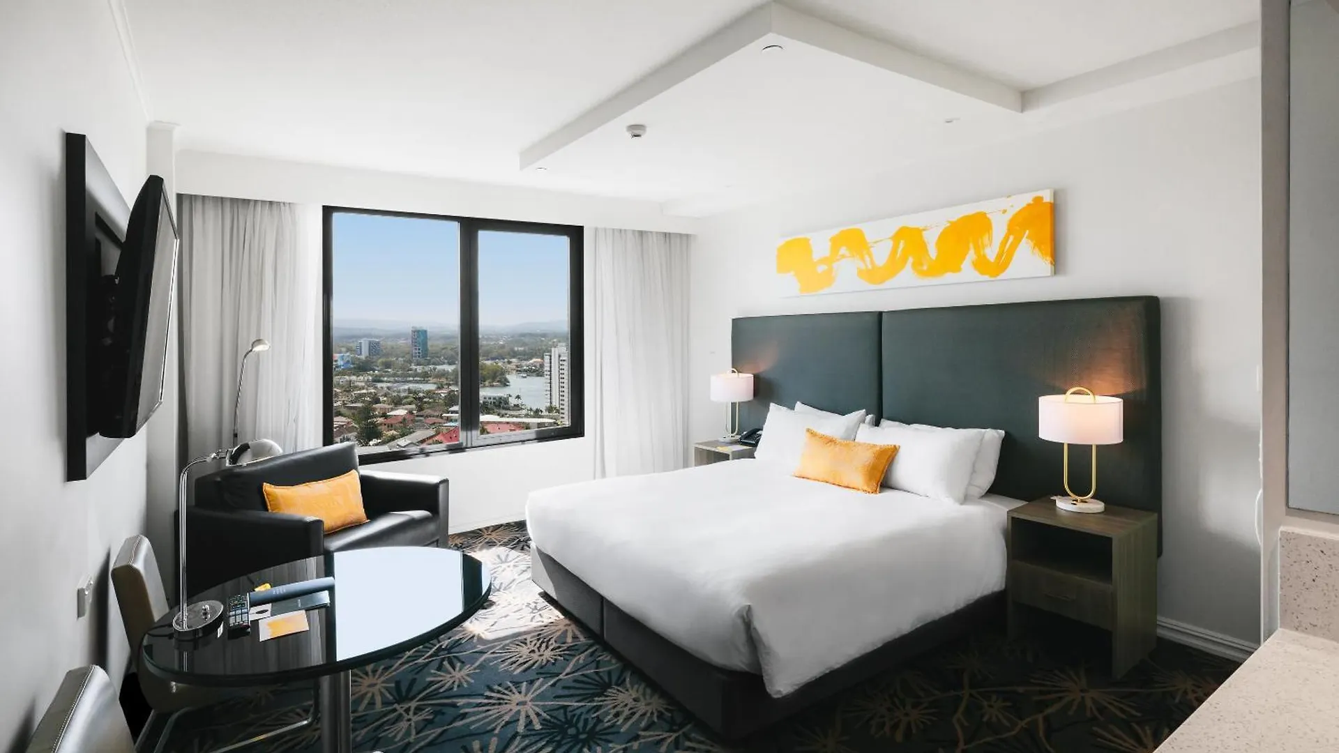 Voco Gold Coast By Ihg Hotel