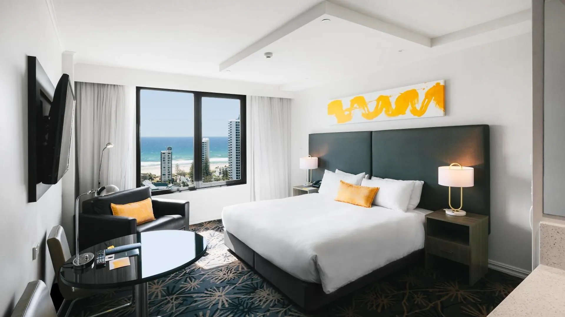 Voco Gold Coast By Ihg Hotel