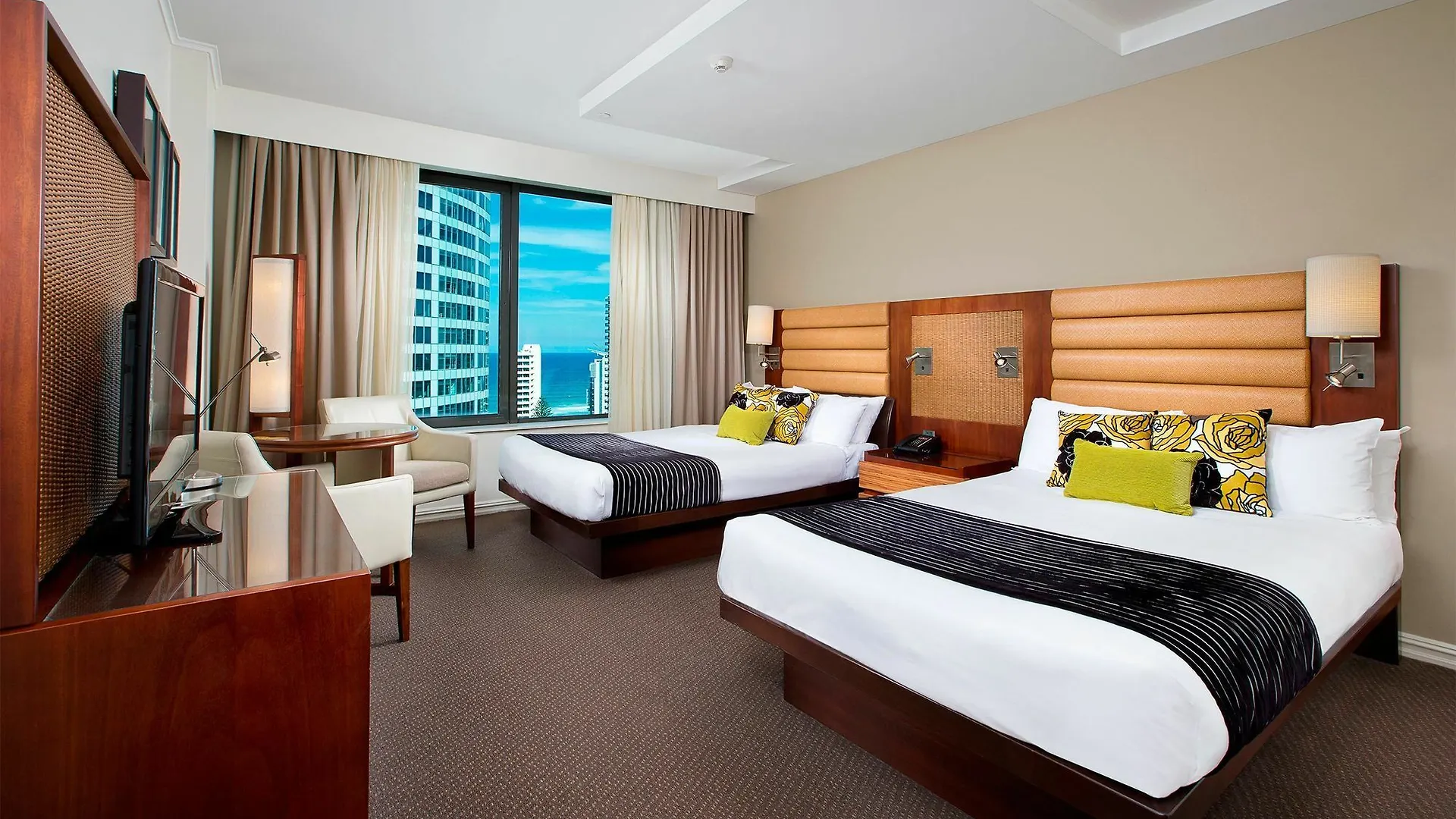 Voco Gold Coast By Ihg Hotel 4*,
