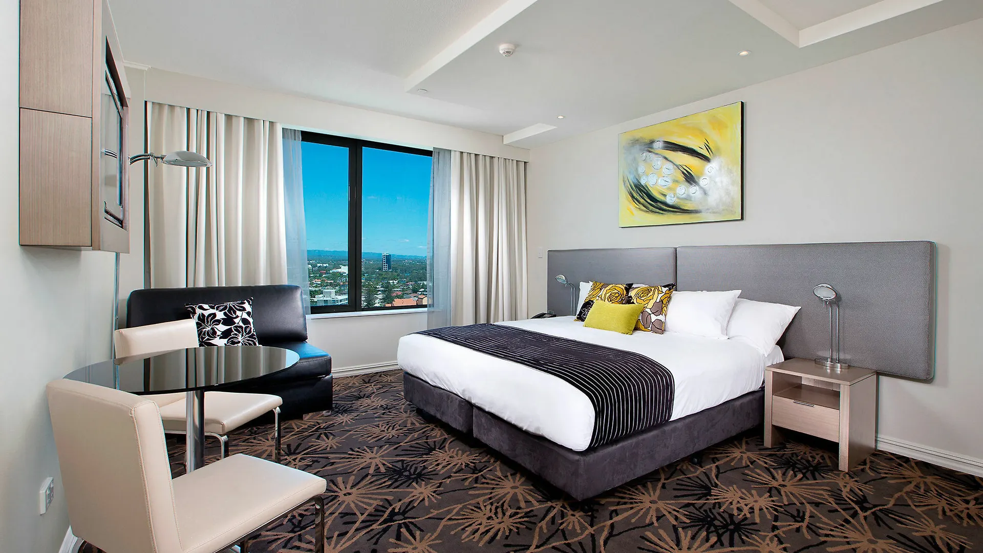 Voco Gold Coast By Ihg Hotel 4*,