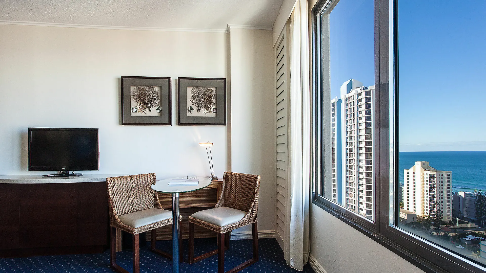 Voco Gold Coast By Ihg Hotel