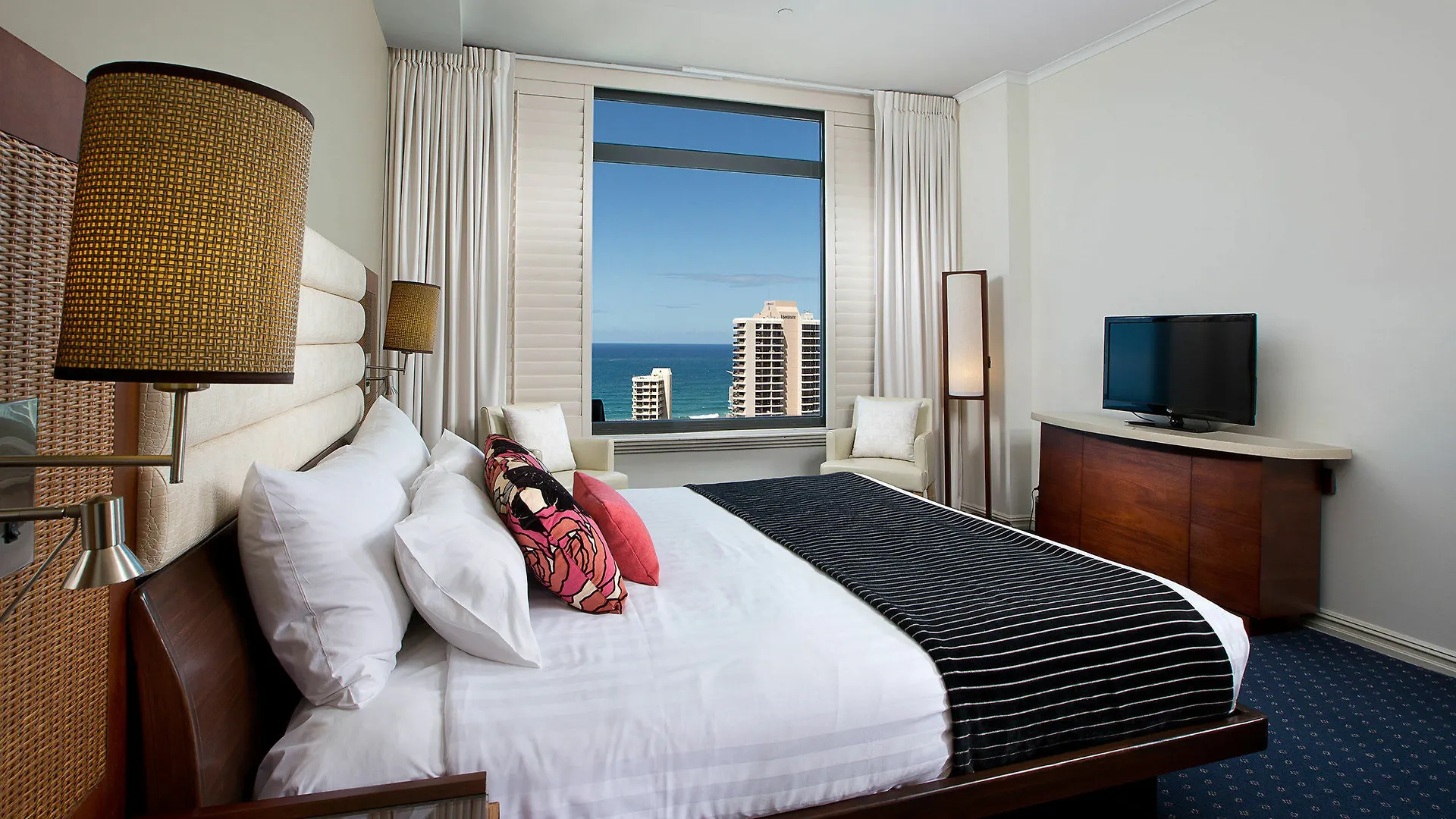 Voco Gold Coast By Ihg Hotel