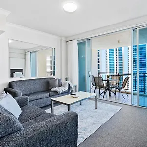 Apartment Chevron Renaissance - Self Contained & Privately Managed